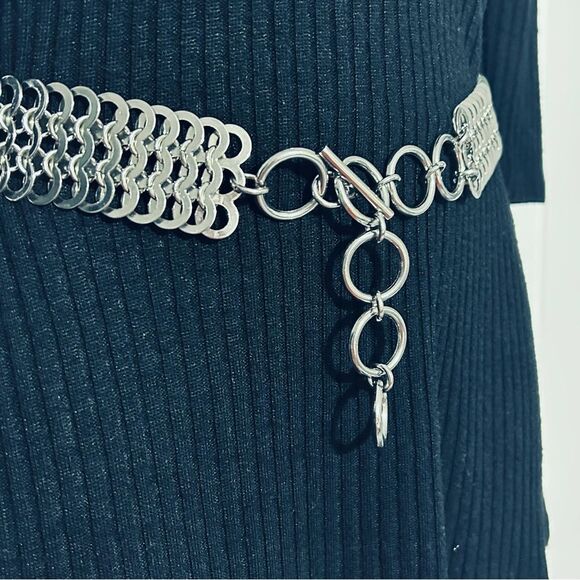 Vintage Chain Chainmail Silver Belt Adjustable Statement Y2K Grunge Accessory - Picture 2 of 3
